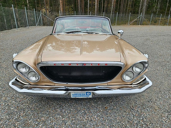 Chrysler Newport 3 of 22