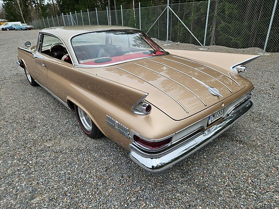 Chrysler Newport 10 of 22