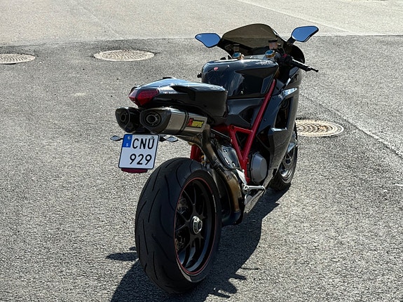 Ducati 1098 S ”Signerad av Zlatan Ibrahimovic varit ägd av han” 14 of 21