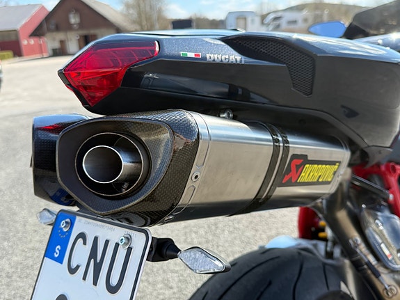 Ducati 1098 S ”Signerad av Zlatan Ibrahimovic varit ägd av han” 16 of 21