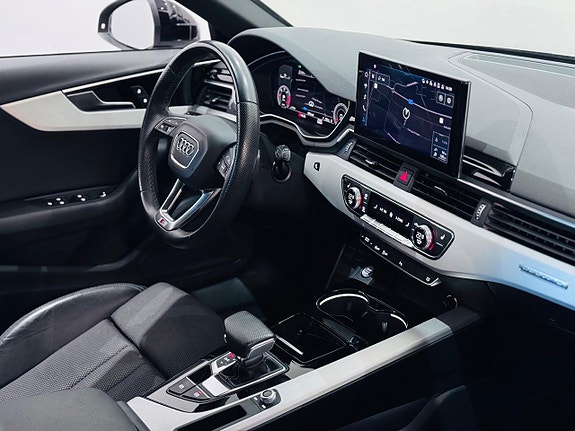 Audi A4 4 of 5