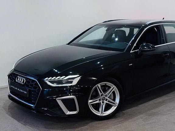 Audi A4 2 of 5