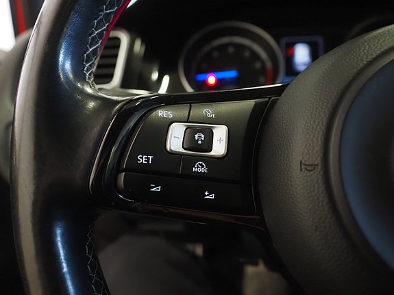 Volkswagen Golf I 20 of 22