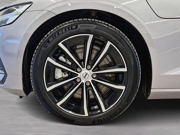 Volvo V60 16 of 16