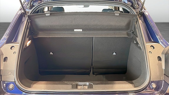 Nissan Micra 10 of 17