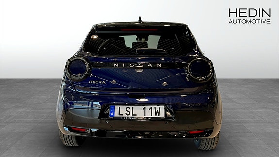Nissan Micra 4 of 5