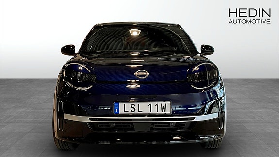 Nissan Micra 8 of 17