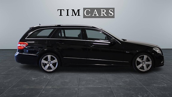 Mercedes-Benz E350 3 of 17