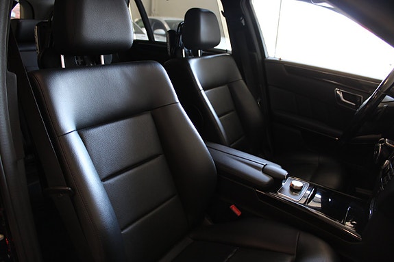Mercedes-Benz E350 8 of 17