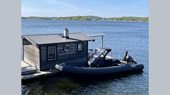 BRIG Eagle 8 Evinrude G2 300 hk- 2020