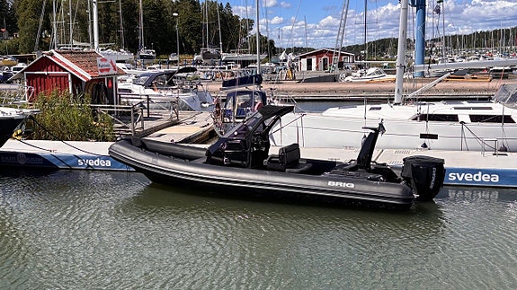 BRIG Eagle 8 Evinrude G2 300 hk- 2020 2 of 5