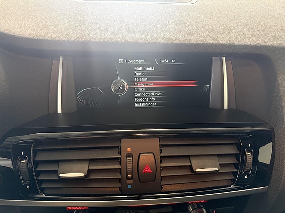 BMW X4 10 of 17