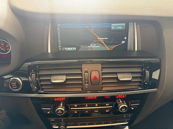 BMW X4 9 of 17