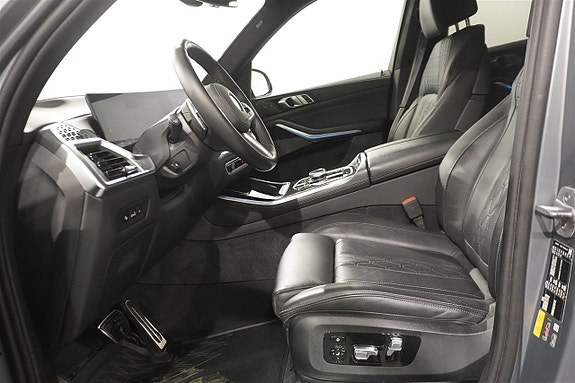 BMW X5 8 of 12