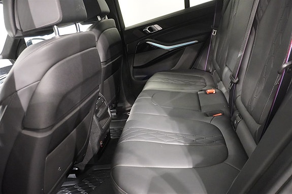BMW X5 9 of 12