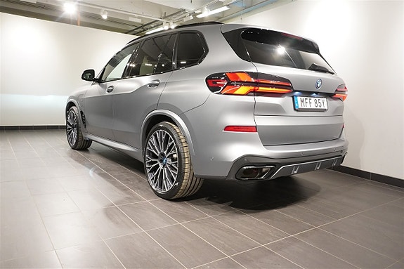 BMW X5 5 of 12