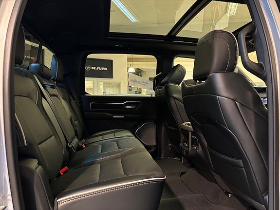 Dodge RAM 12 of 14