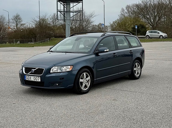 Volvo V50