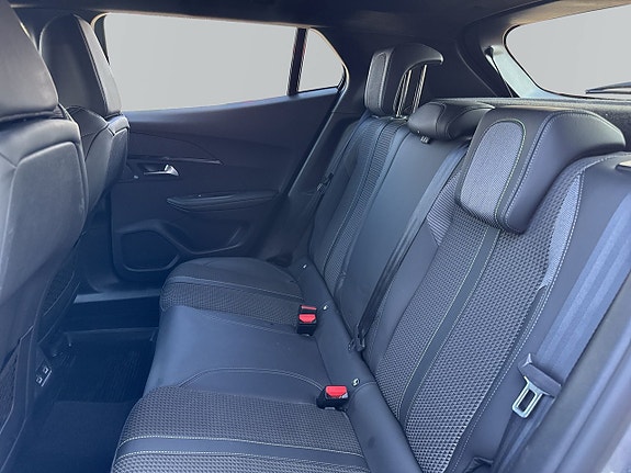 Peugeot 2008 10 of 15