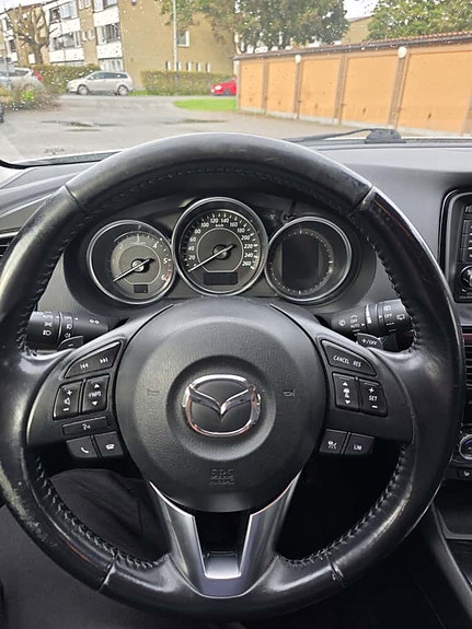 Mazda 6 4 of 5