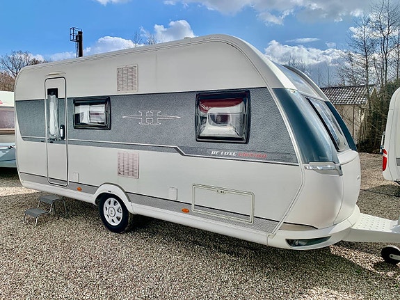 Hobby 490 KMF DeLuxe Edition 2019  Barnkammarvagn