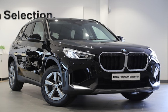BMW X1 2 of 5
