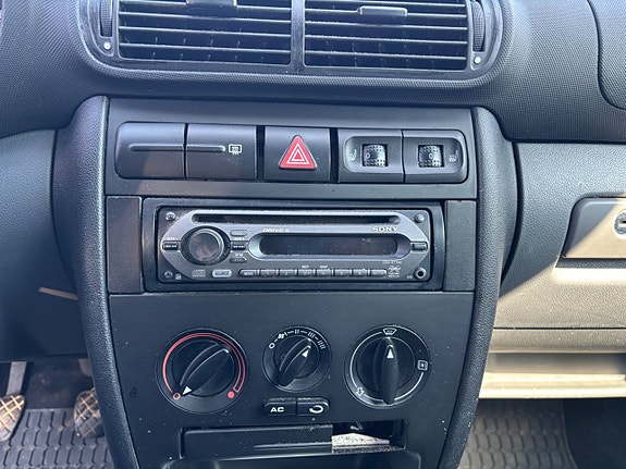 Seat Leon 11 of 12