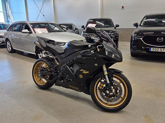 Yamaha YZF-R1 1.0 Nybes & Nyservad