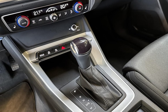 Audi Q3 13 of 17