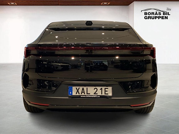 Polestar 4 7 of 15