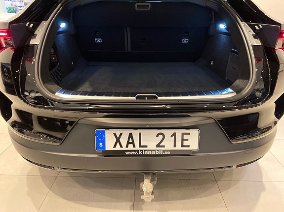 Polestar 4 13 of 15