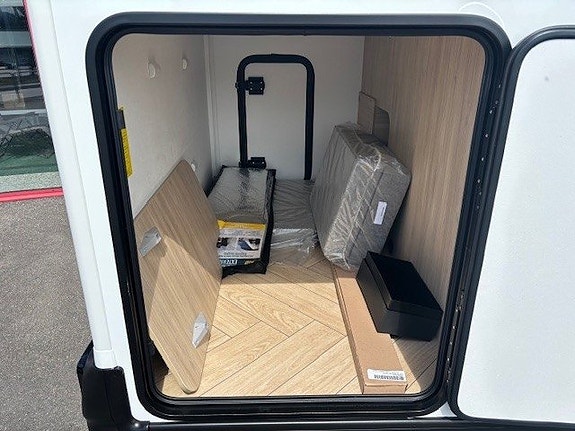 CHALLENGER S217 Sport Edition M26 - Ford Transit 2.0L 4 of 13