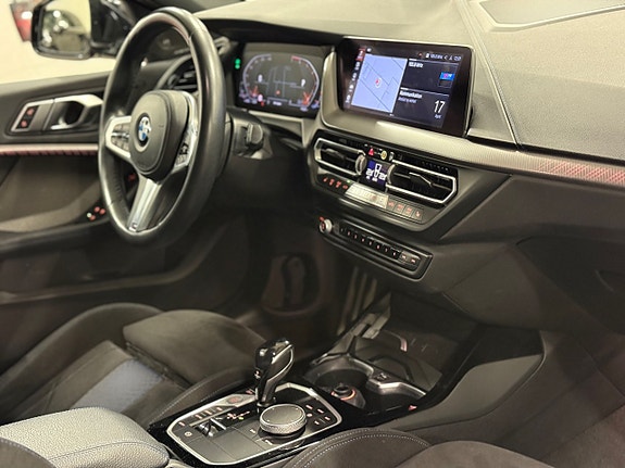 BMW 118i 12 of 25