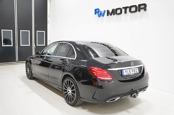 Mercedes-Benz C220 d 4 of 5