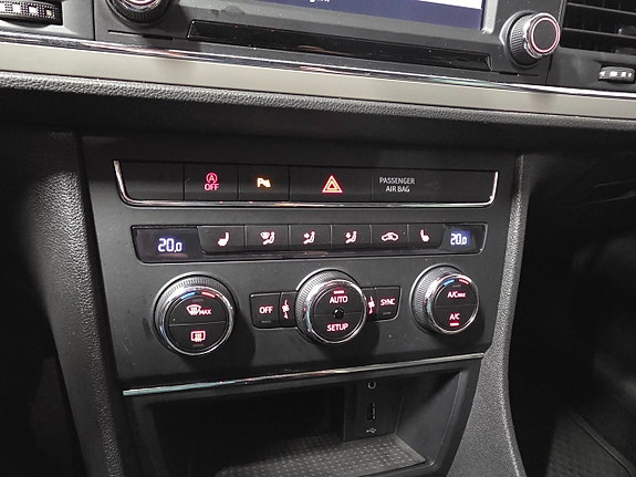 Seat Leon 9 of 11