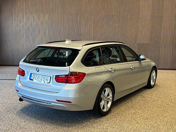 BMW 320d 4 of 9