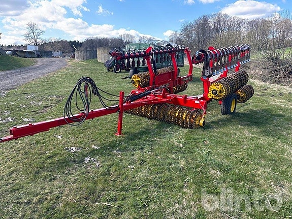 Crosskillvält Väderstad Rollex 820