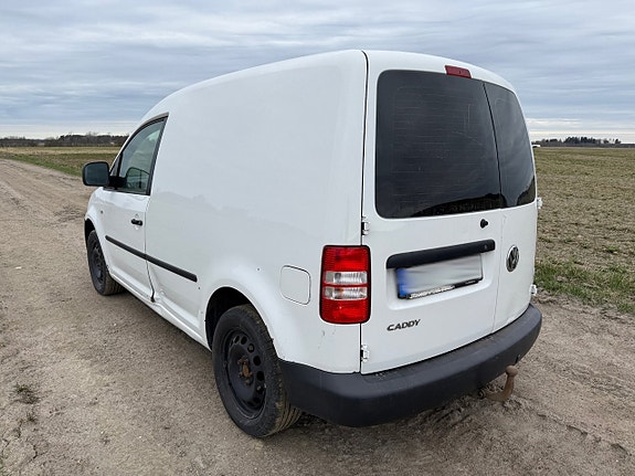 Volkswagen Caddy 4 of 5