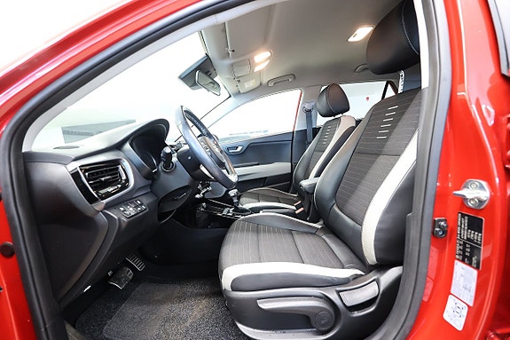 Kia Stonic 15 of 19
