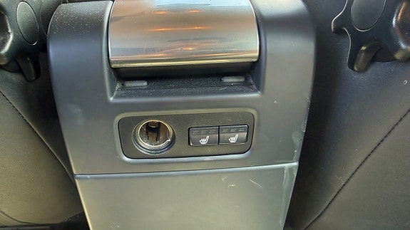 Volvo V70 22 of 30
