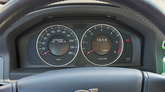 Volvo V70 13 of 30