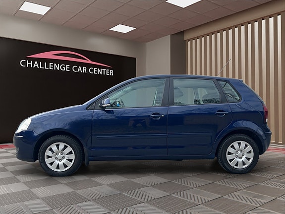 Volkswagen Polo 3 of 5