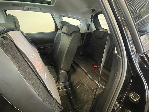 Nissan Qashqai+2 8 of 12