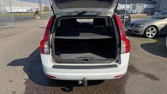 Volvo V50 21 of 27