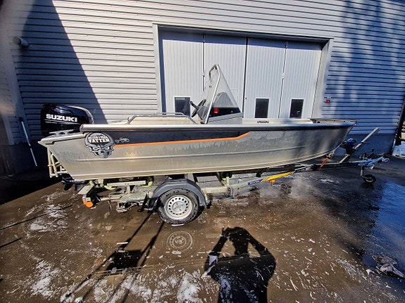 Buster M1 Fish -18 Suzuki DF50ATL -25