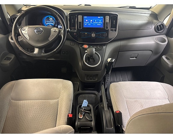 Nissan e-NV200 6 of 22