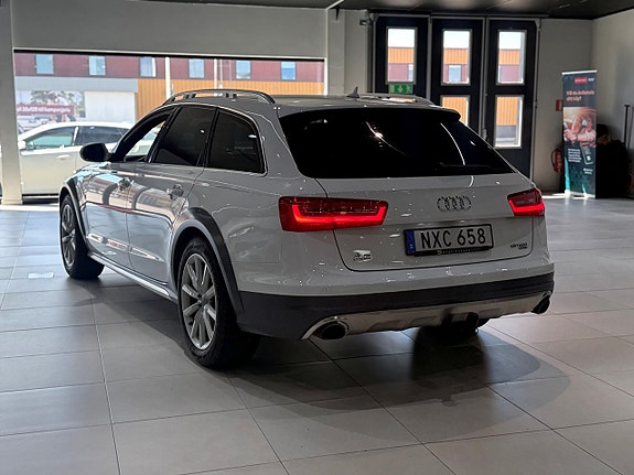 Audi A6 allroad 3 of 12