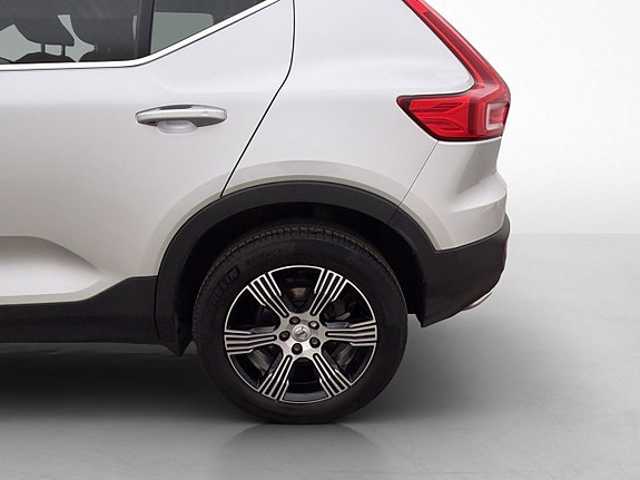 Volvo XC40 27 of 27