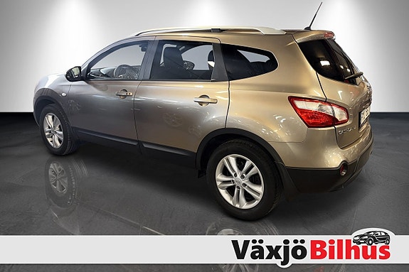 Nissan Qashqai+2 3 of 5