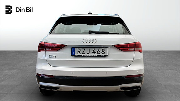 Audi Q3 5 of 5